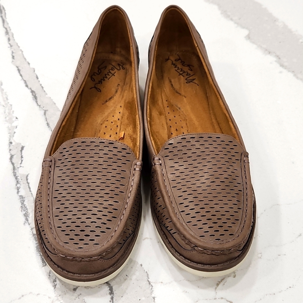 Natural Soul Leather Loafers Women 11 Brown Comfort Flats Cushioned